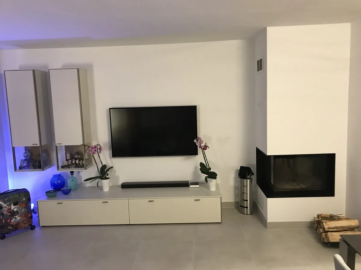 Cheminée de salon deux faces_Vésenaz